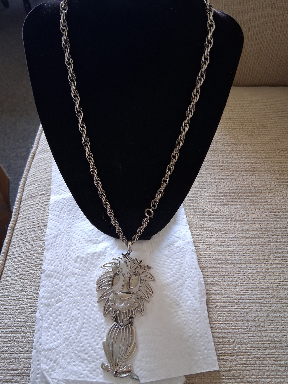 Silver Lion Face Pendant Necklace - Silver Tone Women’s Jewelry